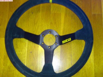 Volante sparco piel vuelta y estintor omp