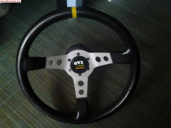 Volante desplazado gtz racing original
