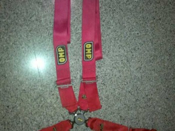 Se venden 2 cascos y centralita peltor