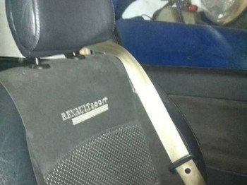 Interior de renault clio sport