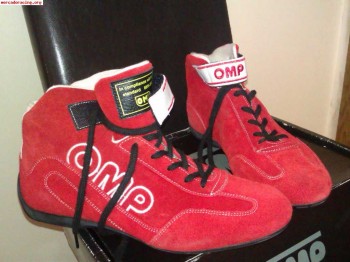 Vendo botas omp montecarlo 2 rojas nuevas sin estrenar
