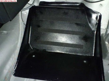 Se venden reposapies de fibra para c2, 205, saxo o  106