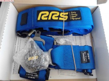 Arnes fia 4 puntos azul nuevo  hasta 2018 105€