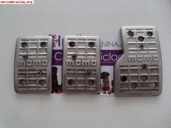 Pedales de aluminio momo.