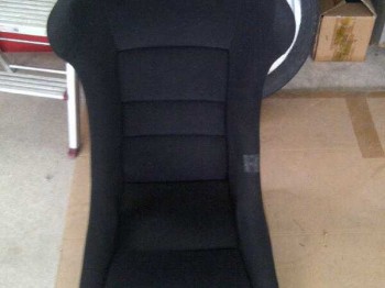 Vendo bacquets de fibra.