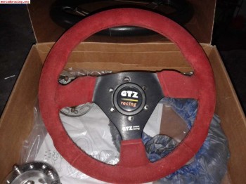 Volante piel vuelta 300mm 60€