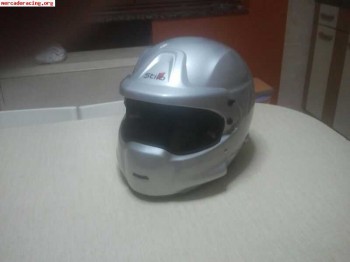 Casco estilo 550e