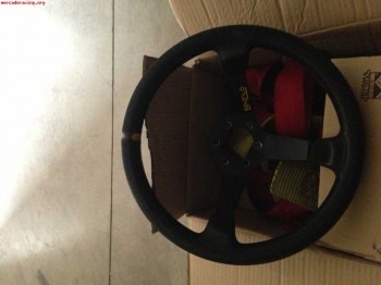 Volante sparco y piña para saxo