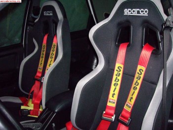 Semibackets sparco sobre guias de cosworth
