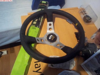 Volante desplazado gtz racing