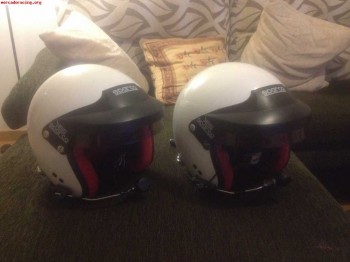 Se venden 2 cascos sparco