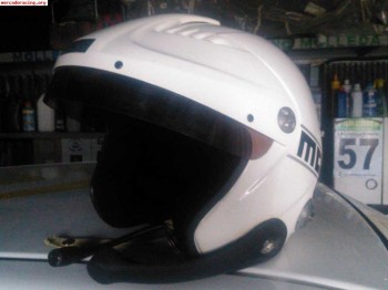 Centralita y cascos con homologación caducada de este año