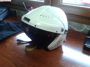  2 cascos momo 200€