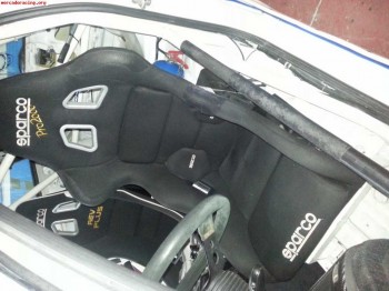 Se vende bacquet sparco pro 2000