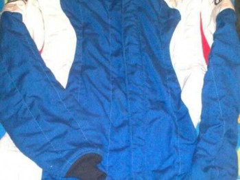 Mono omp nuevo, con tan solo dos usos, de septiembre