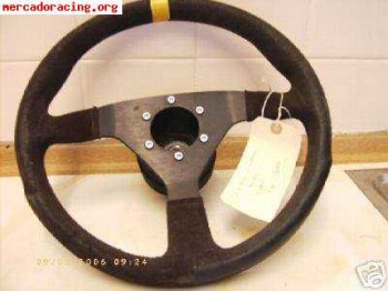 Volante momo piel vuelta con piña para ford