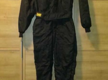 2 buzos challenger rallycar  400€