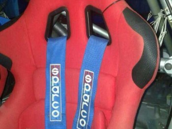 Asientos sparco pro 2000 rojos