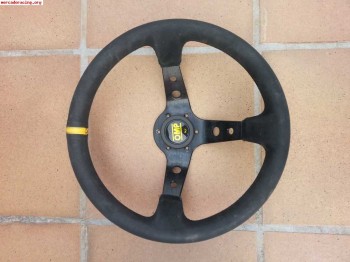 Volante omp de piel vuelta