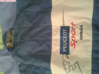 Buzo del desafío o cambio por uno de la hankook