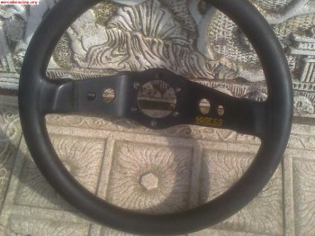 Volante sparco desplazado 2 brazos 