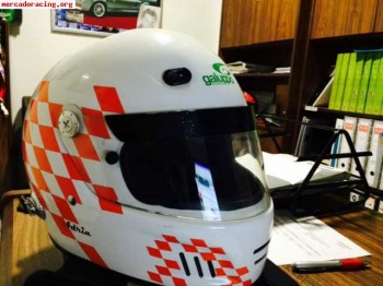 Se vende o se cambia casco cerrado x casco abierto