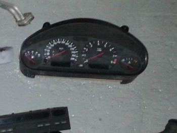 Marcador km original bmw m3 e36.precio 100€   