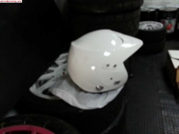 Se venden cascos omp snell 2010