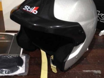 Casco stilo trophy des jet xl-61 snell-sa2005