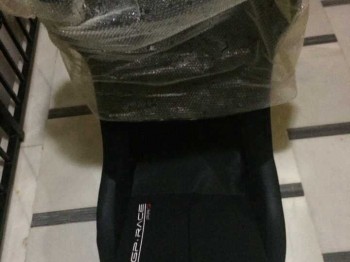 Baquet de competición a estrenar