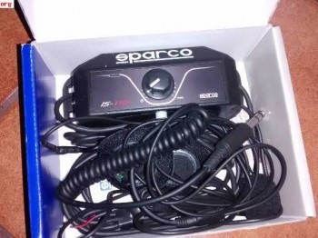 Centralita sparco con dos interfonos