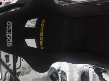 Se vende baquet sparco pro 2000