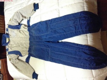 Se venden 2 monos ignifugos omp