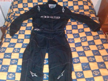 Se vende mono alpinestars seminuevo
