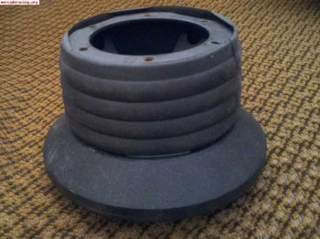 Se vende pìña de volante para citroen c2. 