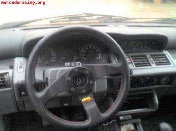 Vendo volante momo corse y piña para clio 16 v