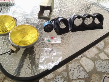 Reloj termometro, faros antiniebla y soportes relojes