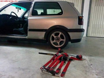 Cinturones originales golf mk3 rojos