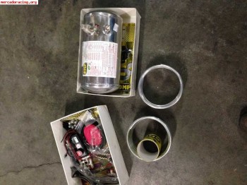 Equipo de extinción completo