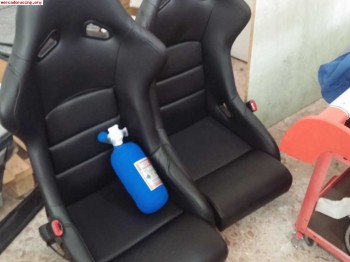 Pareja de backets fibra de vidrio polipiel negro