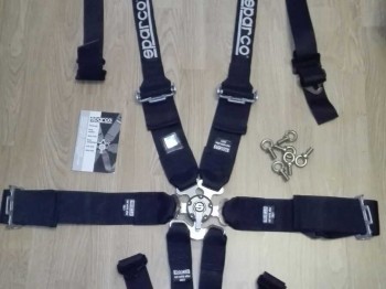 Arnes sparco para hans hasta 2021