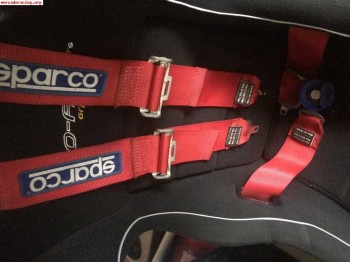 Vendo 1 arnes sparco