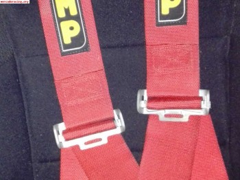 Vendo baquet omp y arnes de 6 puntos