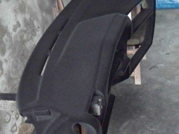 Reparación y flockado de salpicaderos