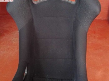 Vendo 2 baquet omp y 2 arnes de 6 puntos