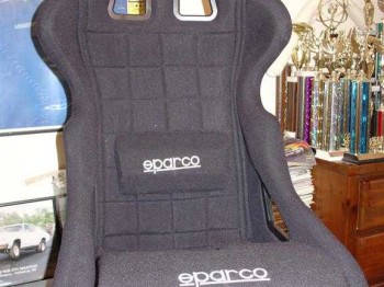 Baquets sparco kevlar o momo 1000 lagos