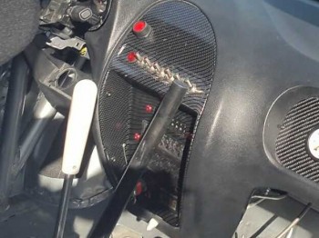 Consola central saxo de fibra con hidroimpresion efecto carb