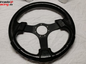 Vendo volantes de diferentes vehiculos