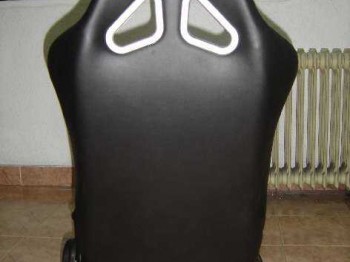 Baket reclinable omp de piel mejor q nuevo.