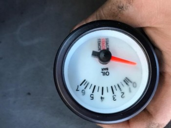 Reloj presión de aceite stackk 